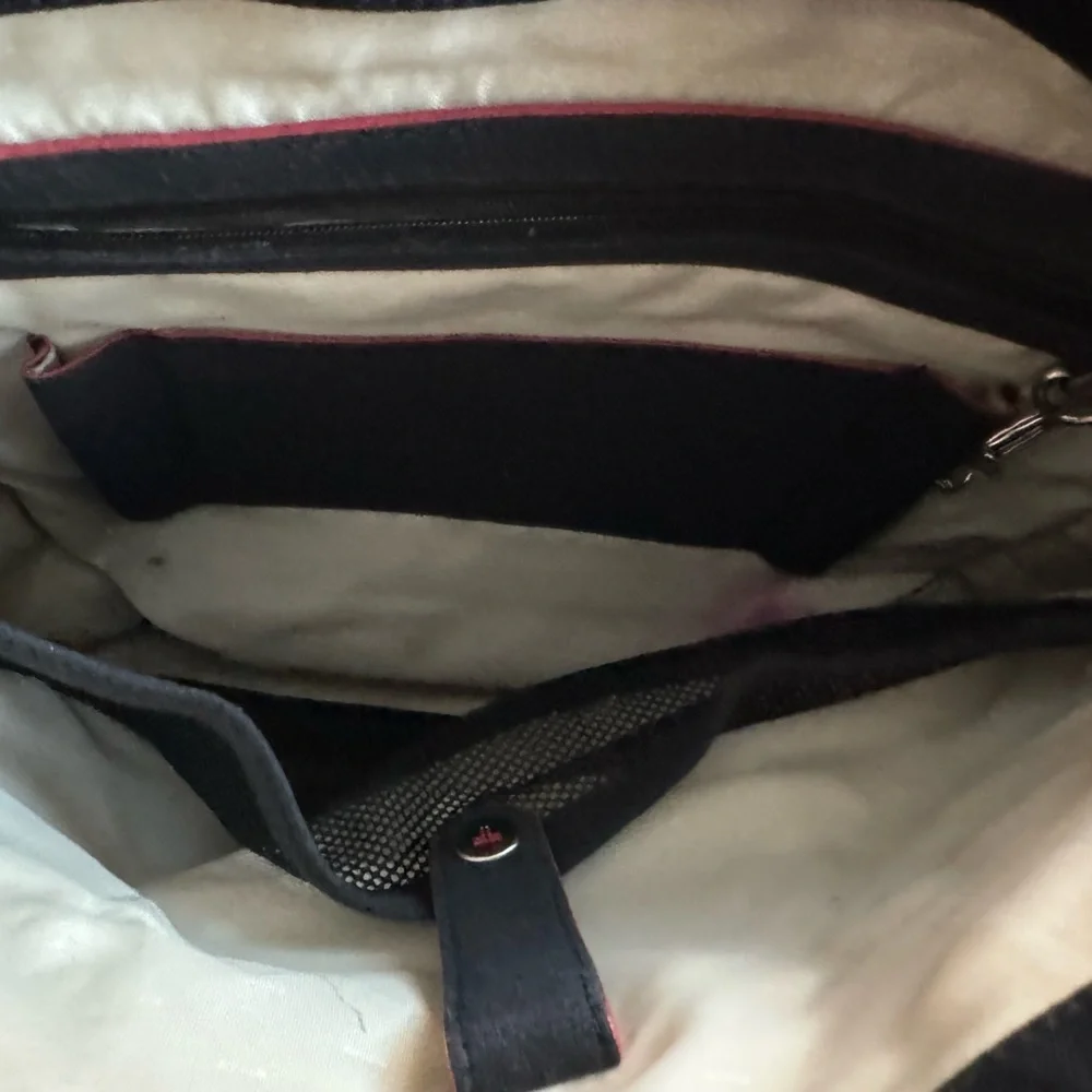 Tumi messenger bag